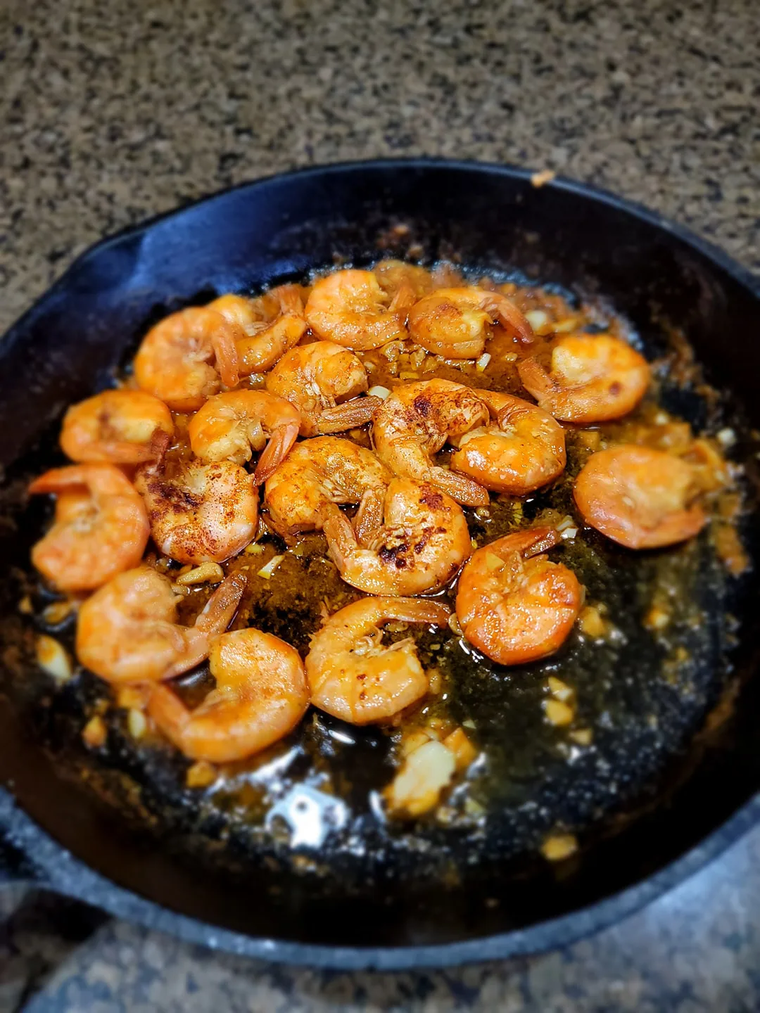 Skillet garlic paprika butter shrimp